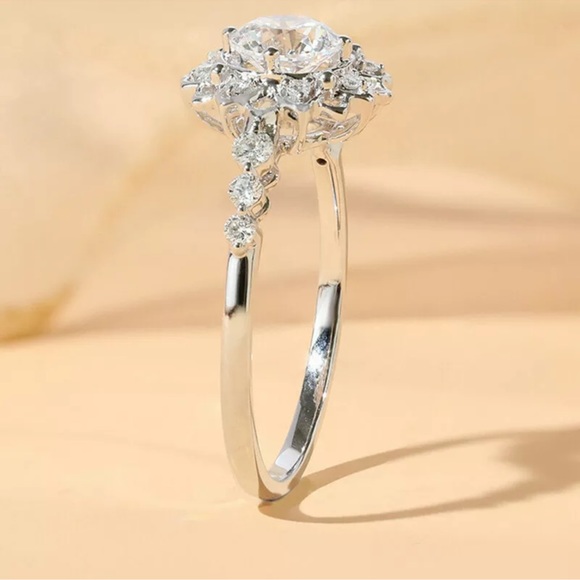 Silver Rings for Women Fashion Women Cubic Zirconia Jewelry - Picture 2 of 5